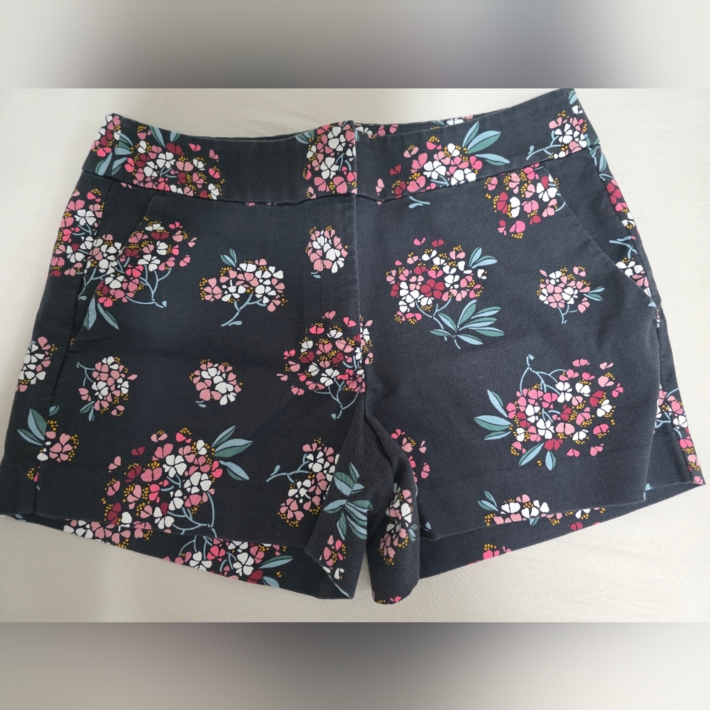 LOFT Ann Taylor Riveria Navy Blue Floral Patterned Shorts